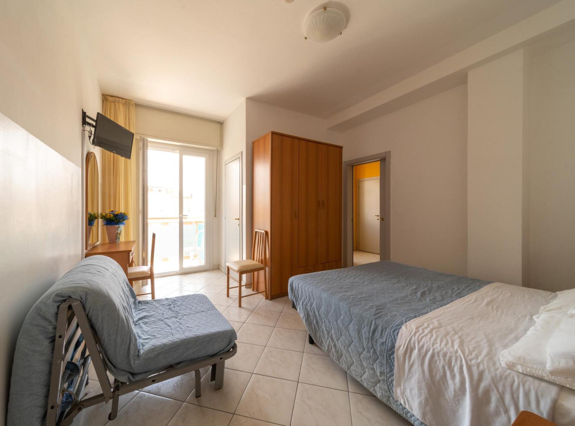 Hotel Casadei Fano Exteriör bild